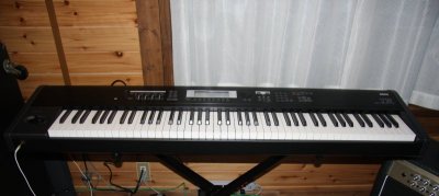 KORG TR88